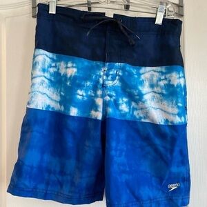 Men’s Blue and white speedo swim‎ trunks Medium